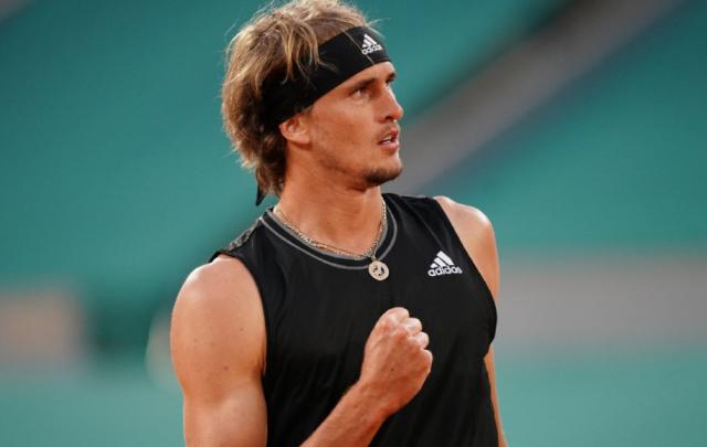 体育赛事-95后“三小巨头”齐聚法网八强 “梅西大战”最引关注