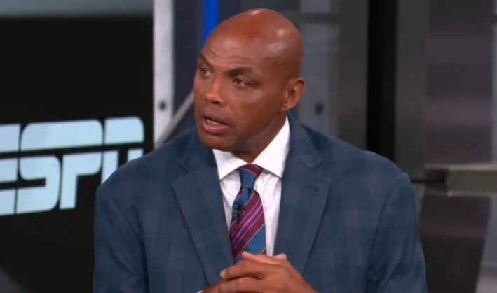 华体会在线app-领先20分还投3分？巴克利：在我的年代，你会被狠狠打到替补席！