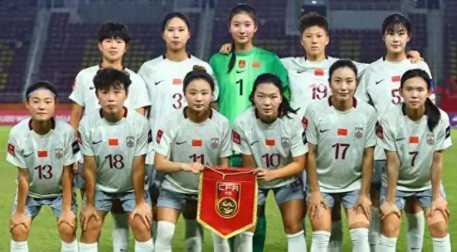 体育娱乐-三战全胜0失球！中国U20女足夺A组头名，成功避开朝日韩澳